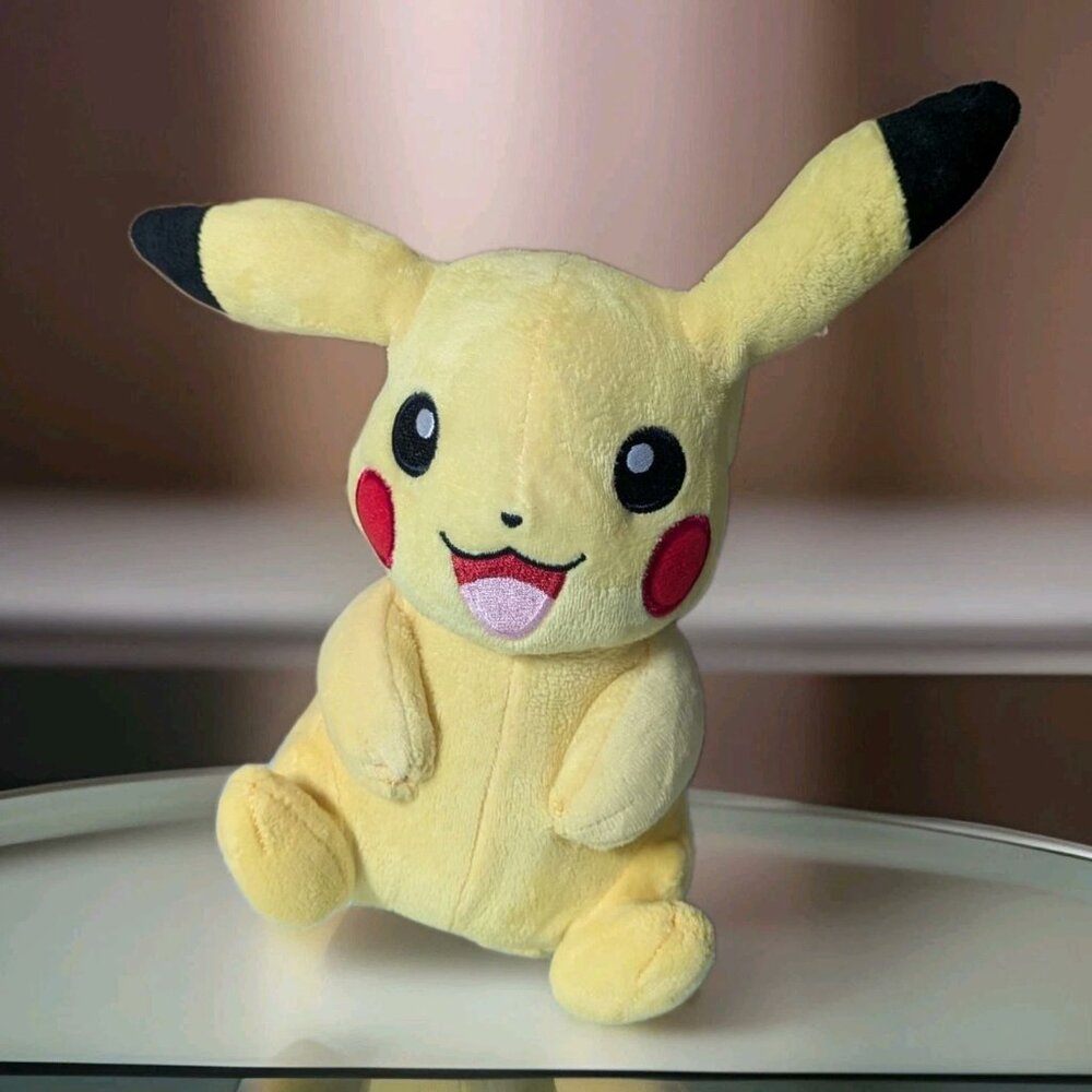 Pikachu 2019 Pokemon 9" plush  Wicked Cool Toys